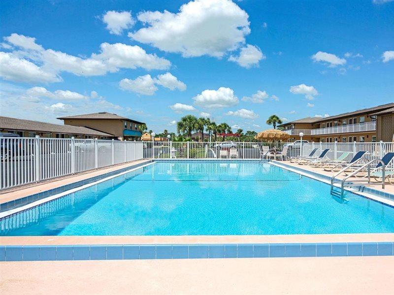 Knights Inn Kissimmee Exterior photo